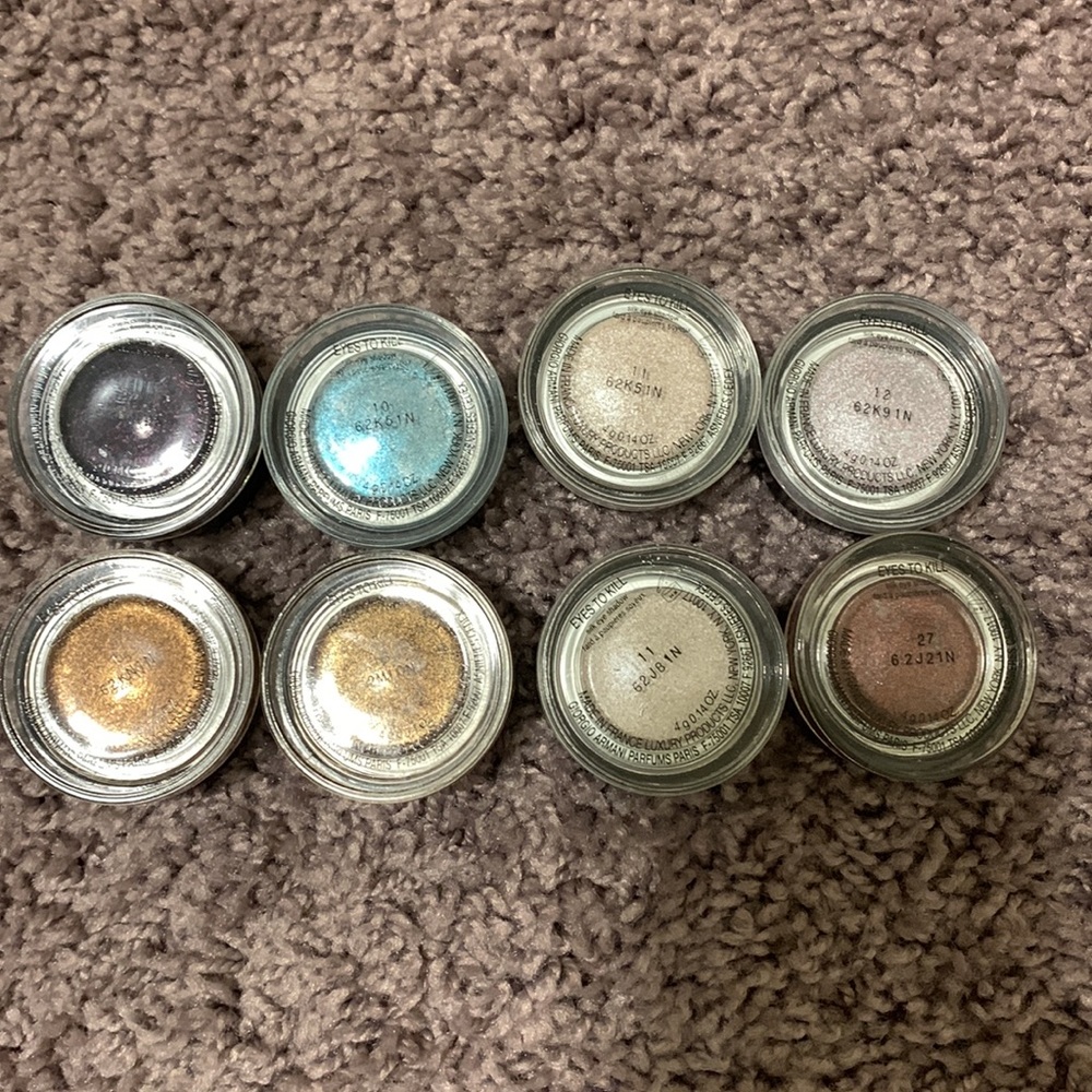 Eyeshadow - Picture 3 of 3